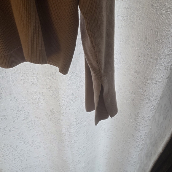 Dynamite Women's Light Pink Ribbed Top - Picture 2 of 3